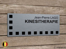 Afbeelding in Gallery-weergave laden, Naamplaat AL-NPLPRO3