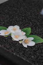 Load image into Gallery viewer, Inox gekleurde bloem SA519